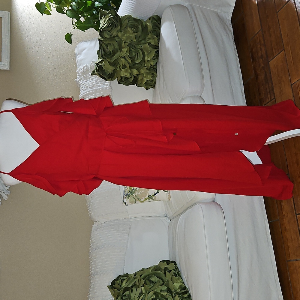 City Chic Red Cold Shoulder Long Red Gown NWT XS 14